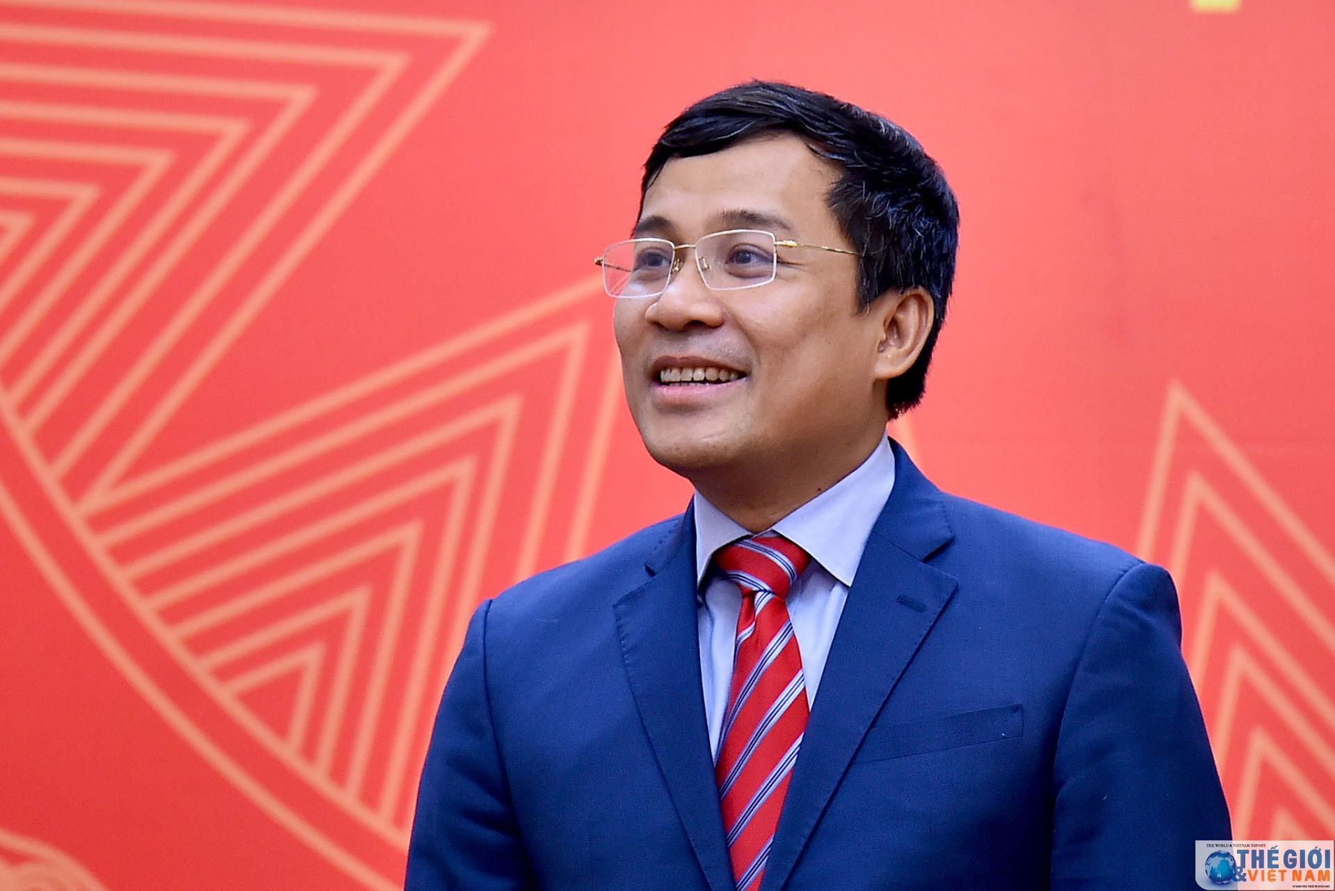 Thứ trưởng Ngoại giao Nguyễn Minh Vũ trao quyết định điều động cán bộ thu truong ngoai giao nguyen minh vu trao quyet dinh dieu dong can bo