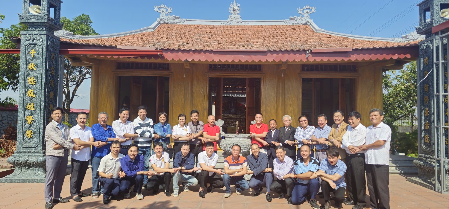 HỘI NGHỊ CỦNG CỐ BAN TỔ CHỨC VÀ THÁO GỠ CÁC KHÓ KHĂN TRONG CÔNG TÁC CHUẨN BỊ TỔ CHỨC NGÀY HỘI MÙA XUÂN HỌ LẠI VIỆT NAM LẦN THỨ VII