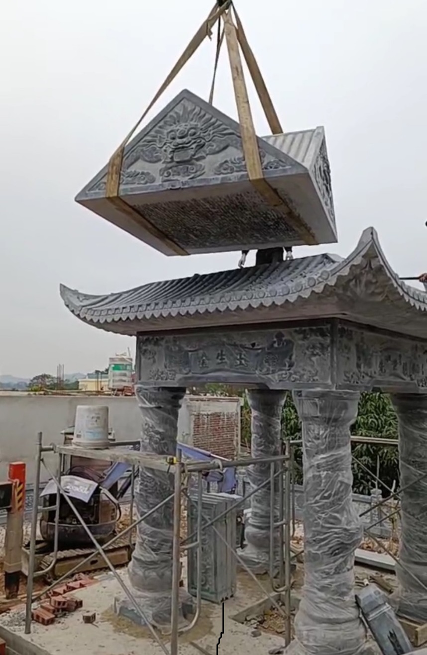 Lễ cất nóc lăng mộ Đức Triệu Tổ Họ Lại Việt Nam